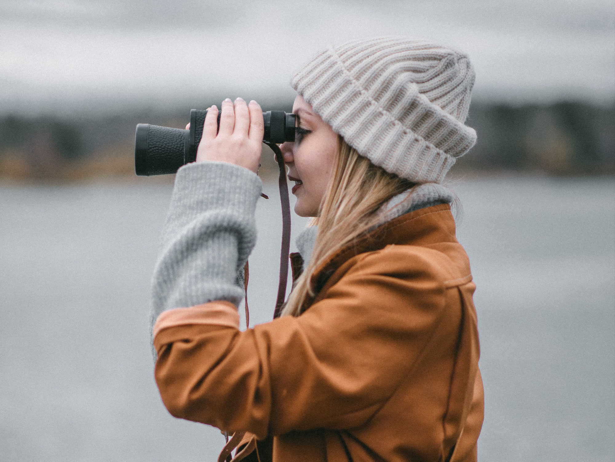 binoculars